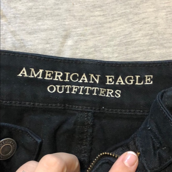 AW shorts - Picture 2 of 3